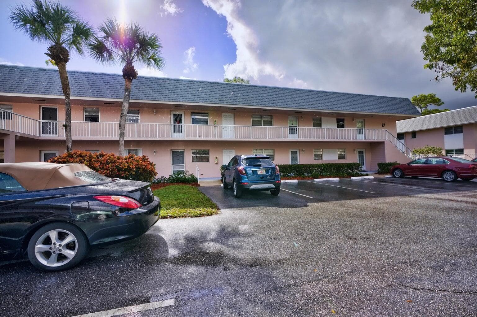 18081 SE Country Club Drive 265, Tequesta, FL 33469 18