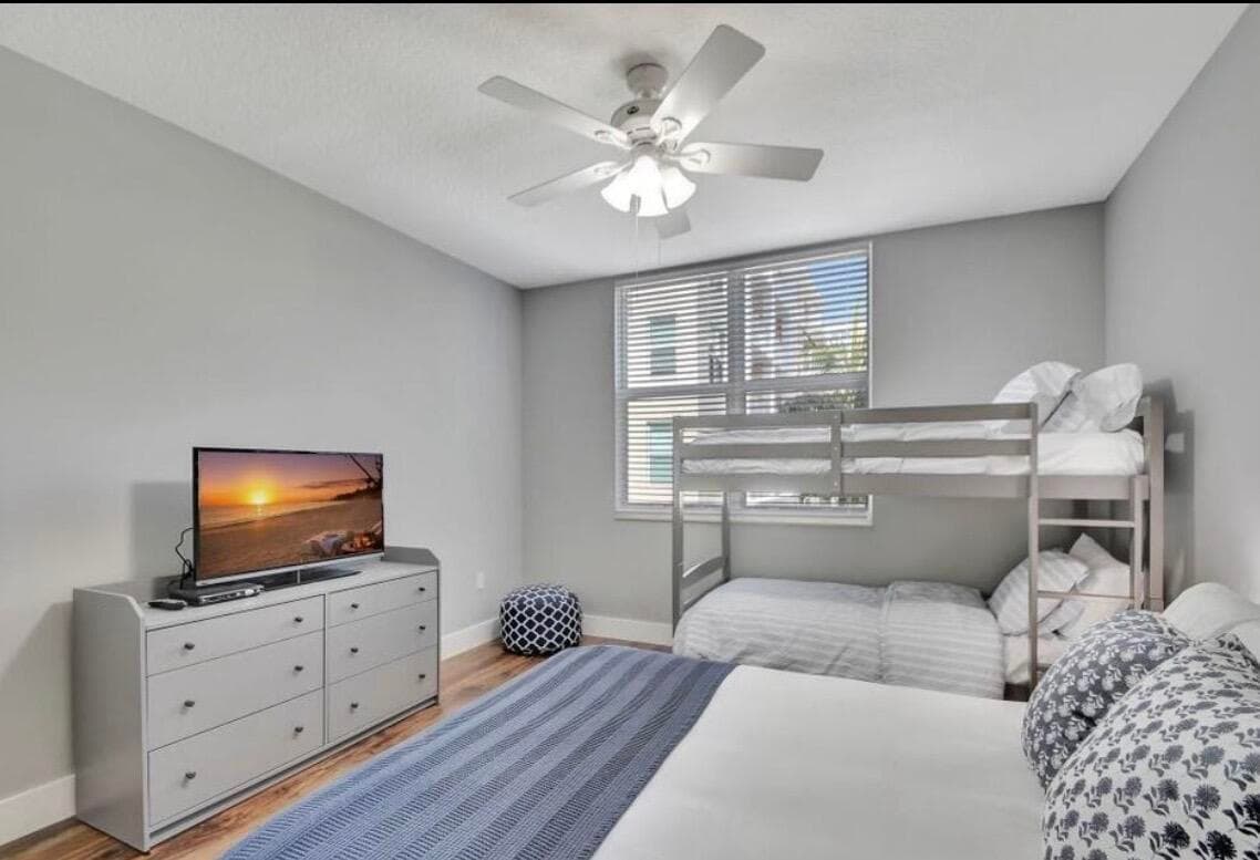 804 E Windward Way 316, Lantana, FL 33462 49