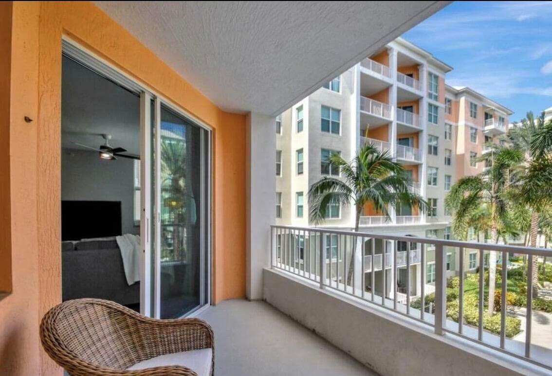 804 E Windward Way 316, Lantana, FL 33462 53