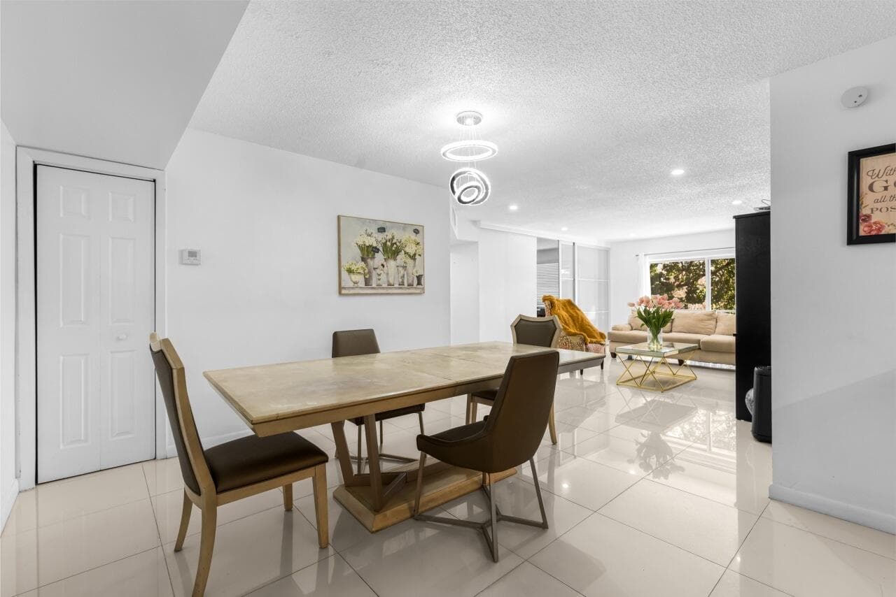 6301 N Falls Cir Drive 307, Lauderhill, FL 33319 15