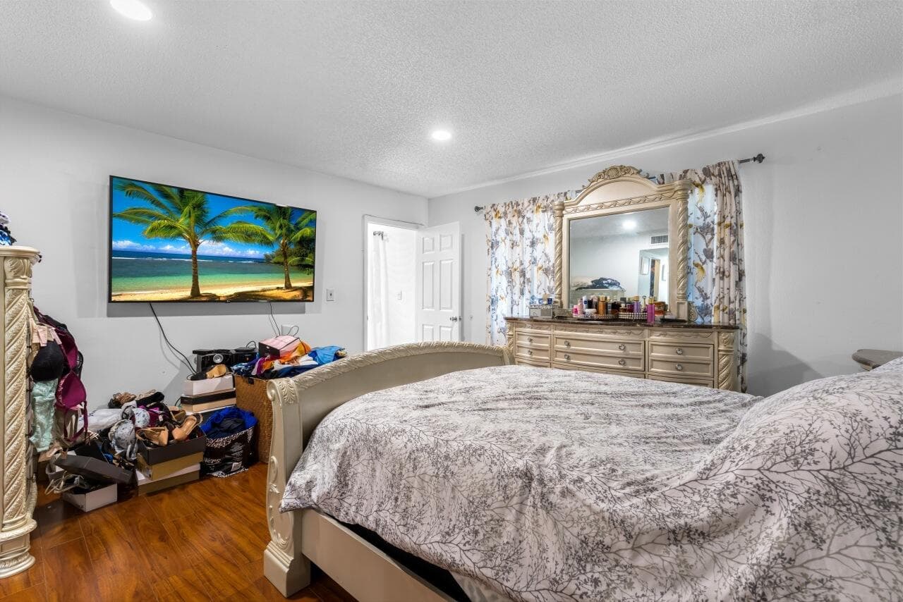 6301 N Falls Cir Drive 307, Lauderhill, FL 33319 20