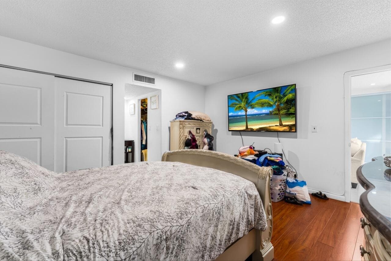 6301 N Falls Cir Drive 307, Lauderhill, FL 33319 21