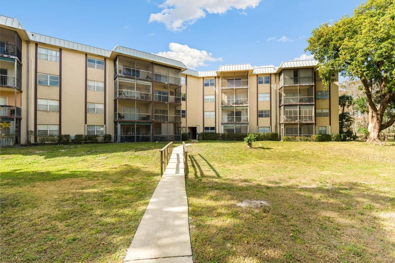6301 N Falls Cir Drive 307, Lauderhill, FL 33319 30