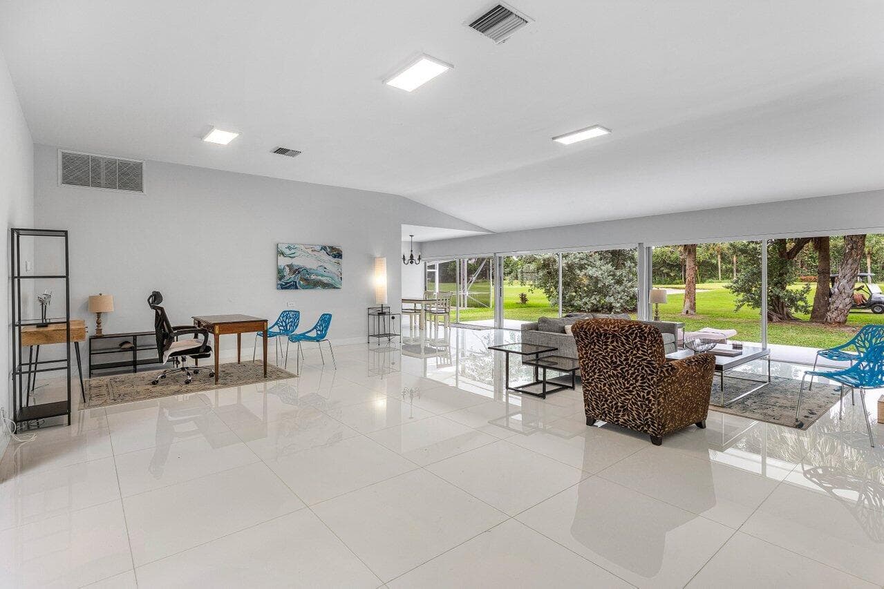 900 Marble Way, Boca Raton, FL 33432 11