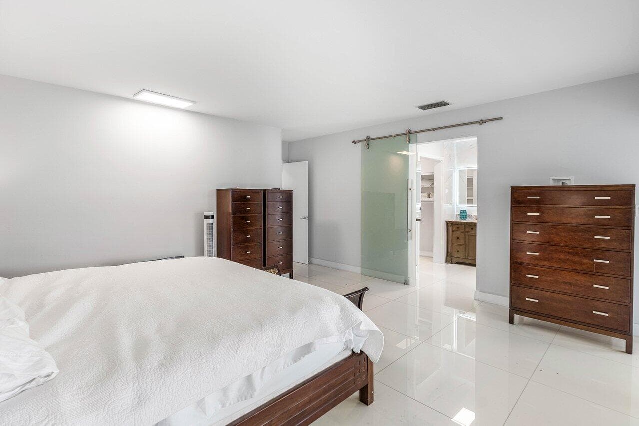 900 Marble Way, Boca Raton, FL 33432 26