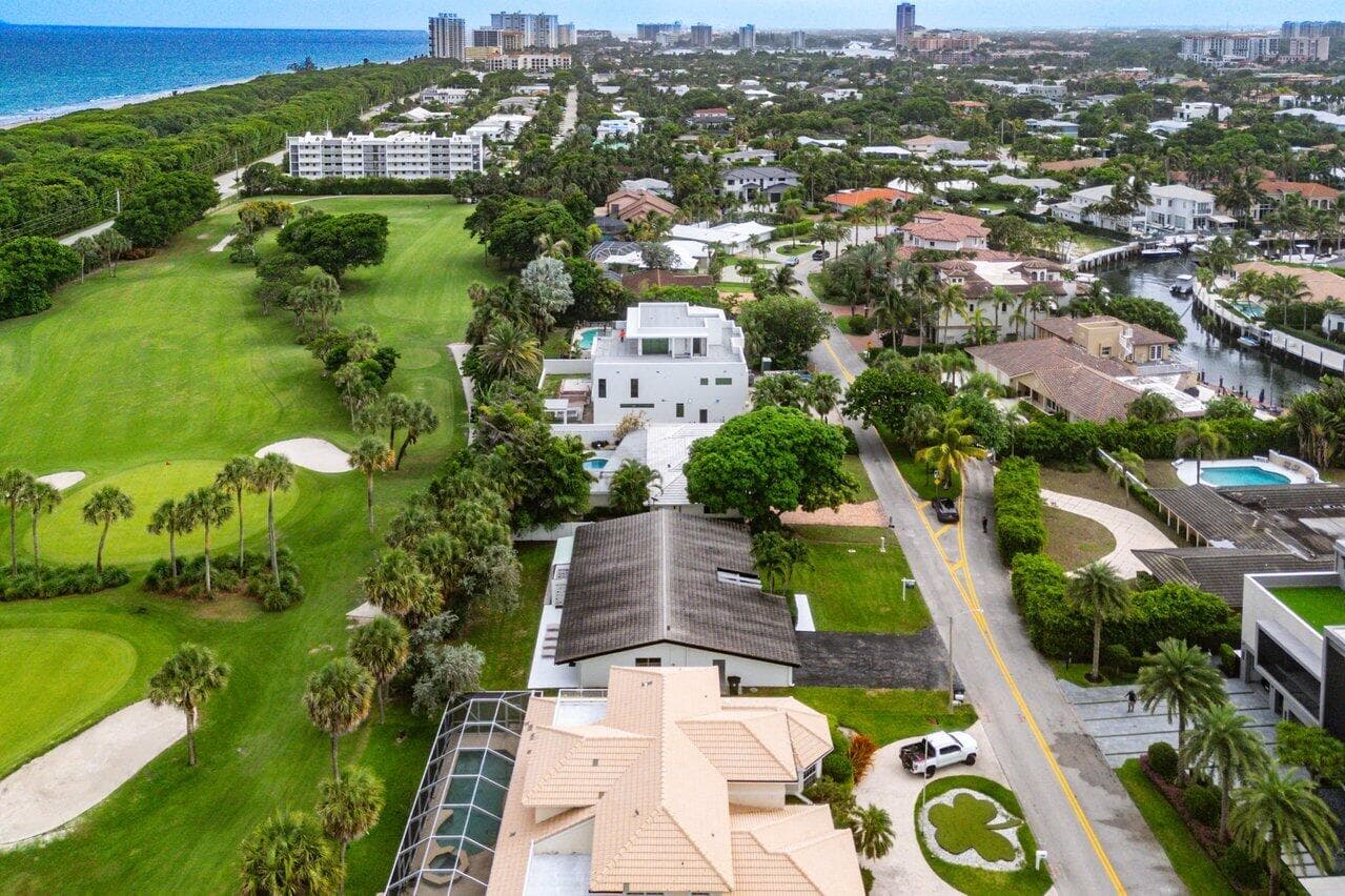 900 Marble Way, Boca Raton, FL 33432 50