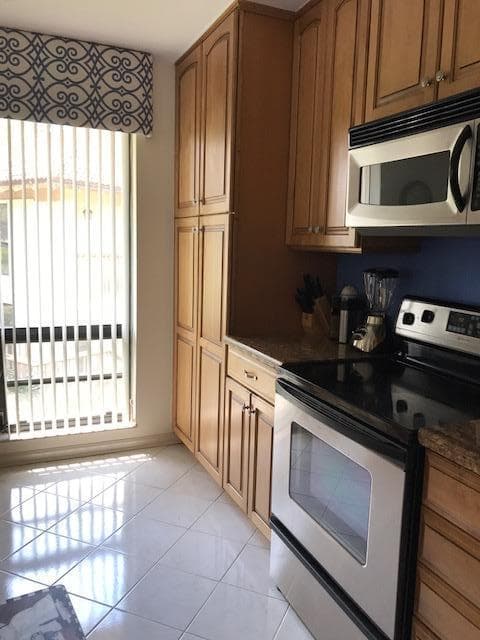 428 Brackenwood Lane S, Palm Beach Gardens, FL 33418 9