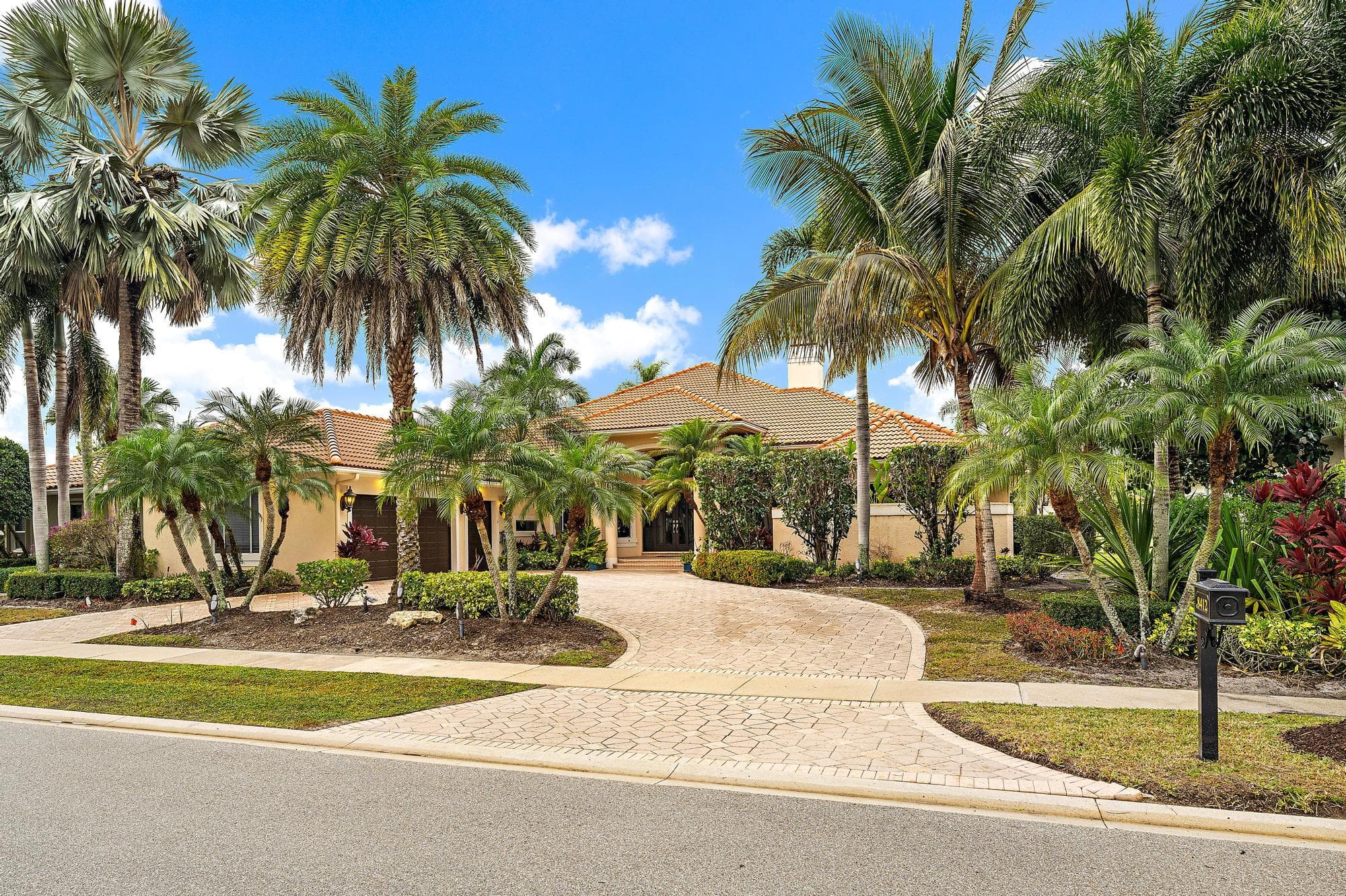 8412 Egret Meadow Lane, West Palm Beach, FL 33412 2