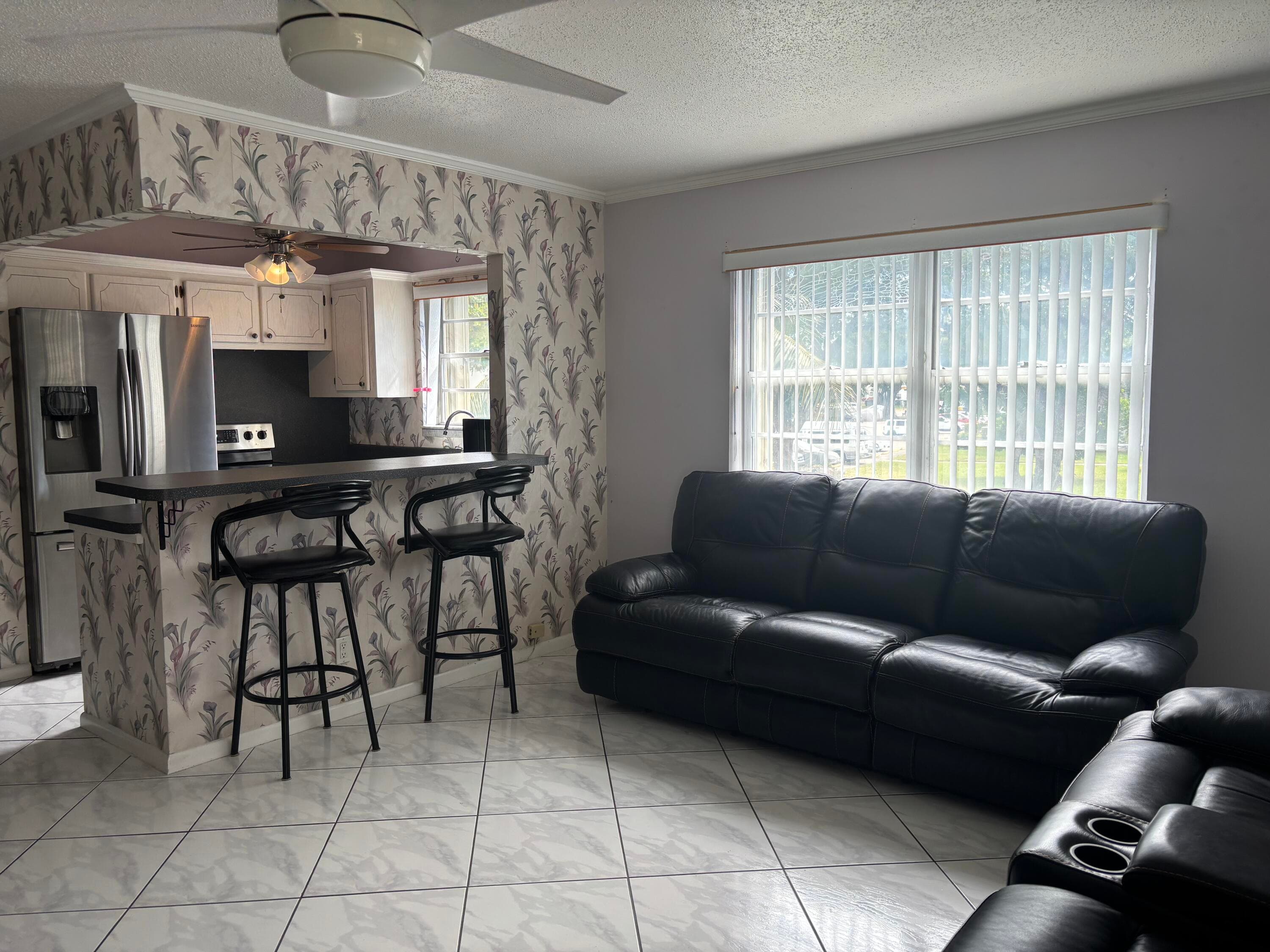 81 Windsor D, West Palm Beach, FL 33417 8