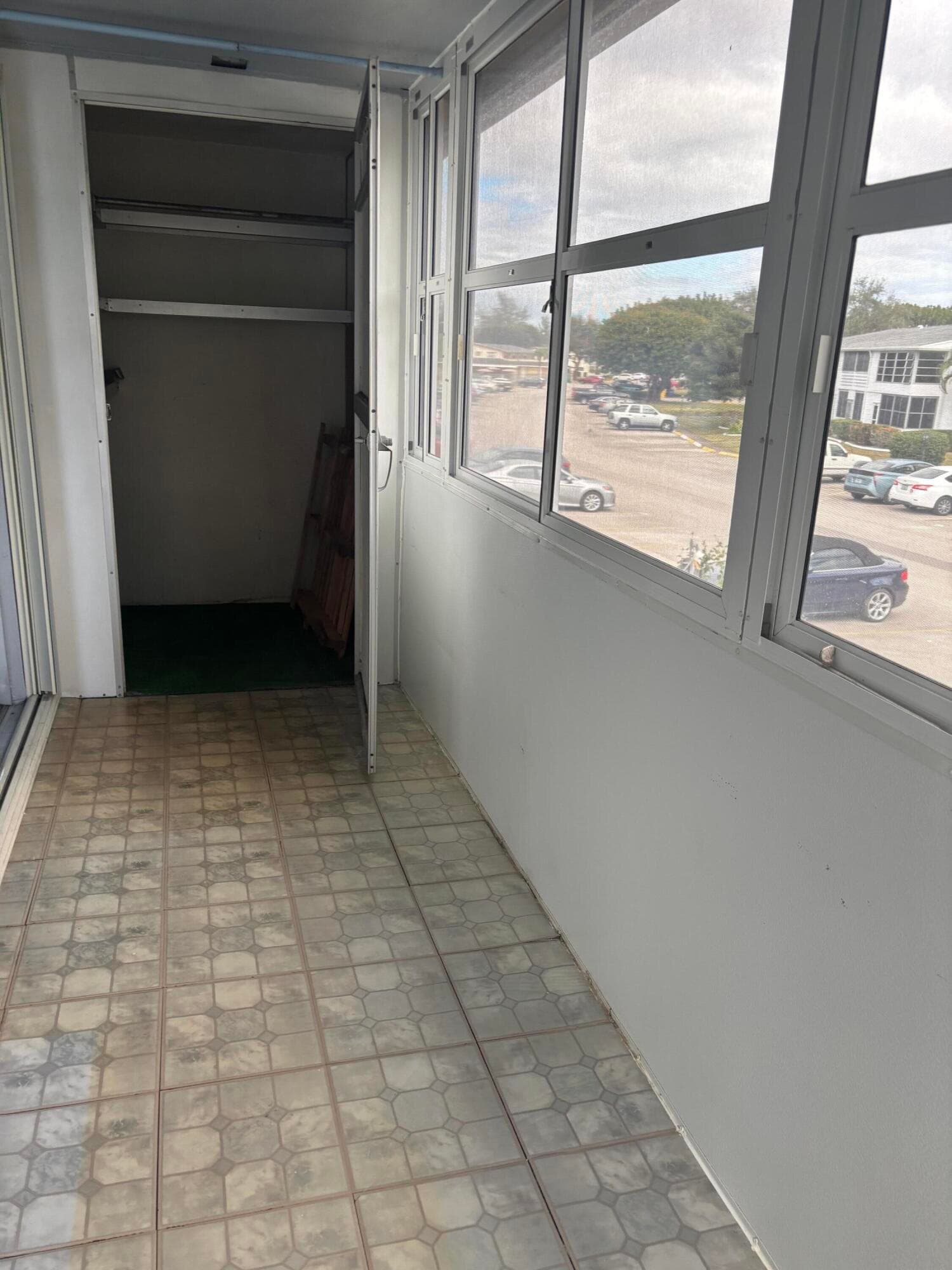 81 Windsor D, West Palm Beach, FL 33417 15