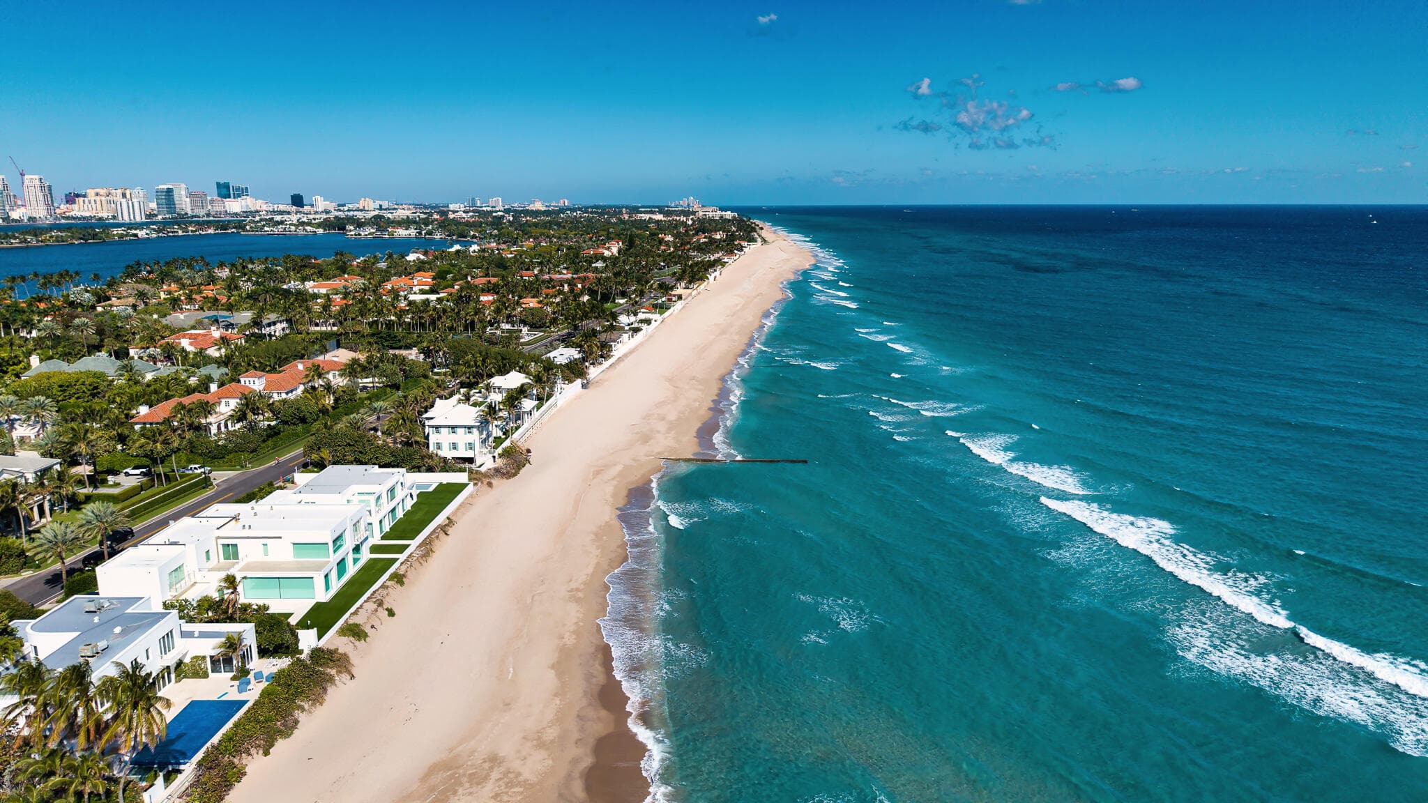 124 Woodbridge Road, Palm Beach, FL 33480 43