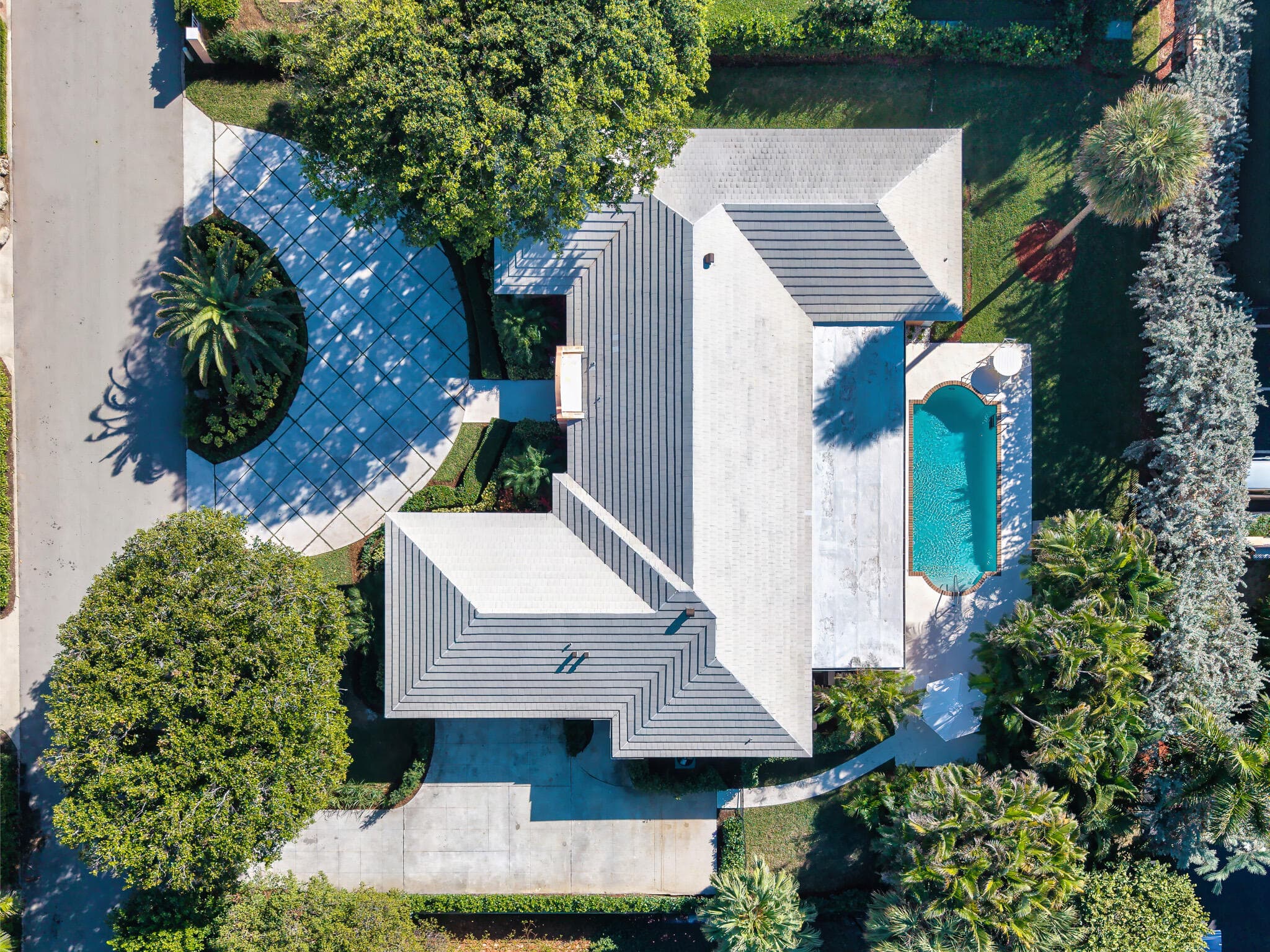124 Woodbridge Road, Palm Beach, FL 33480 45
