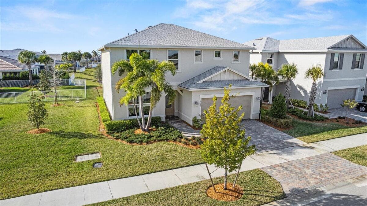 10286 SW Captiva Drive, Port St. Lucie, FL 34987