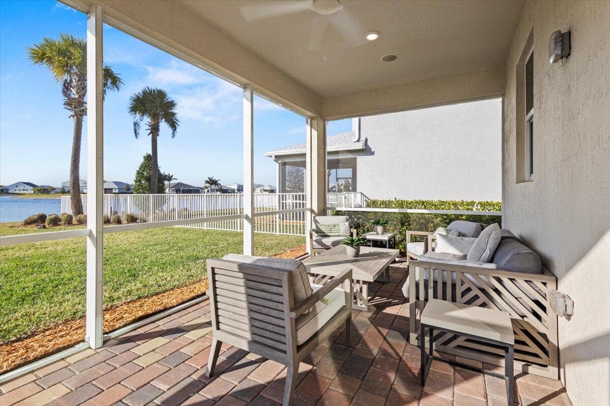 10286 SW Captiva Drive, Port St. Lucie, FL 34987 27