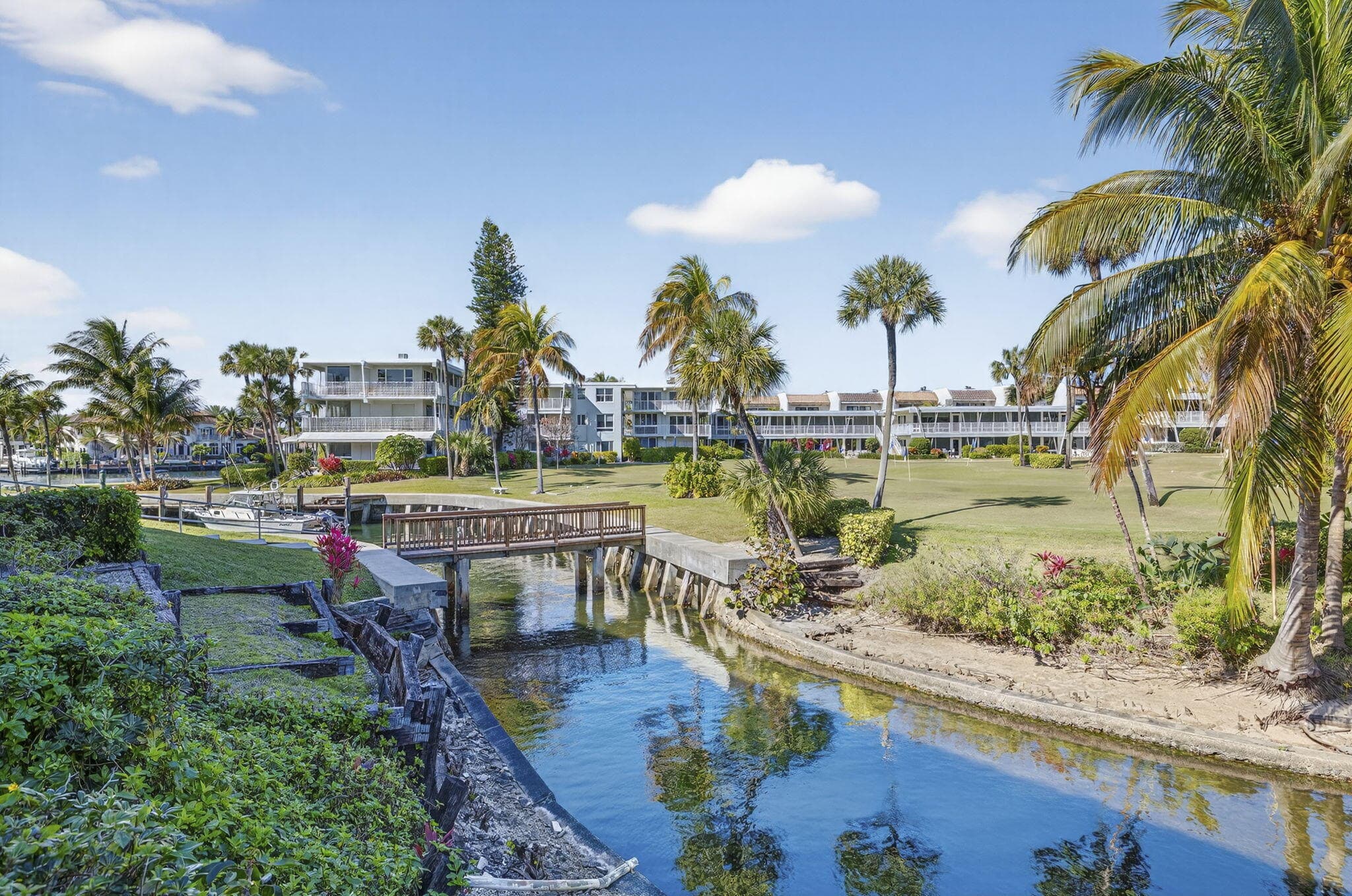 1221 Hillsboro Mile 23a, Hillsboro Beach, FL 33062 25