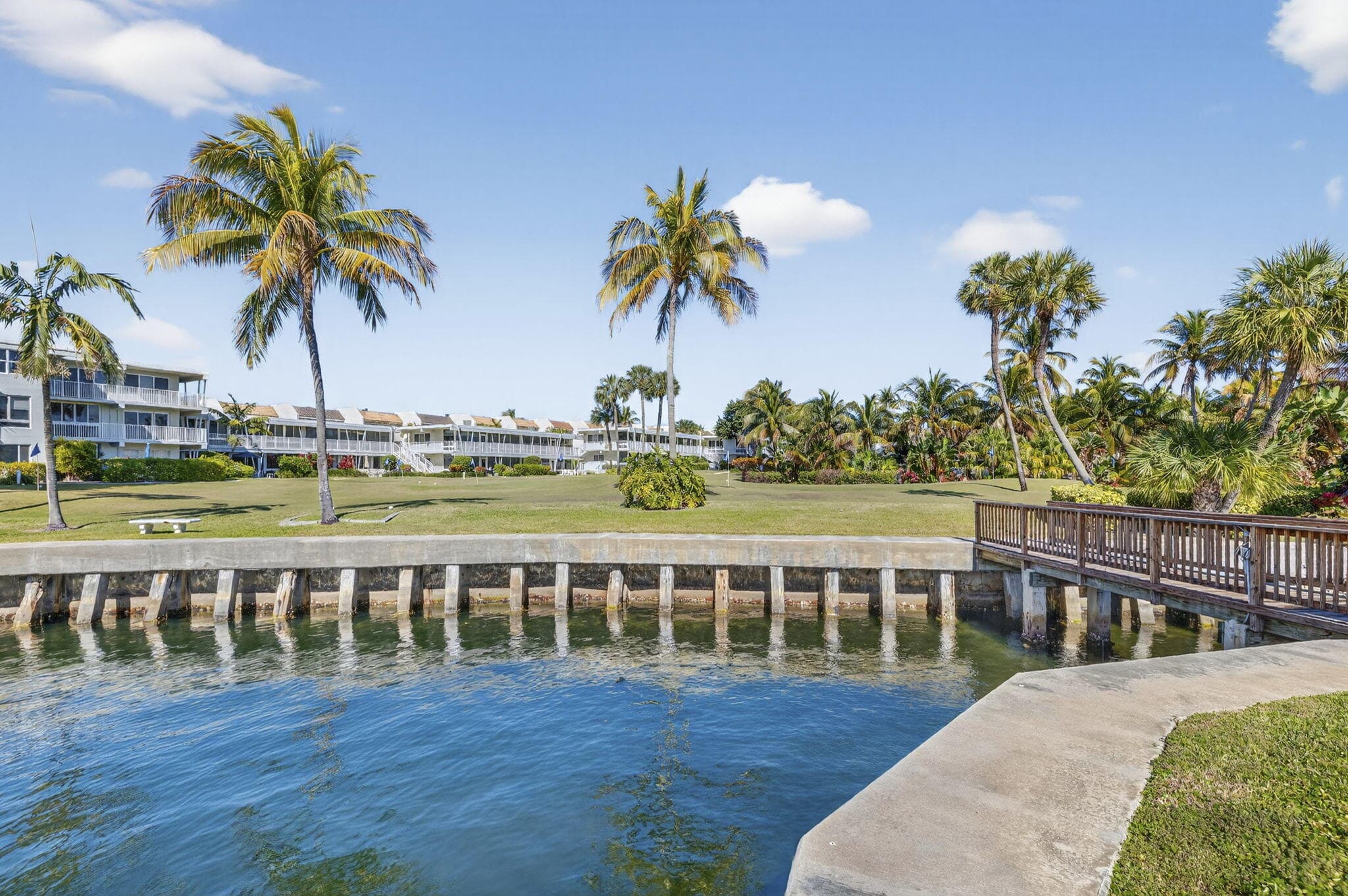 1221 Hillsboro Mile 23a, Hillsboro Beach, FL 33062 34