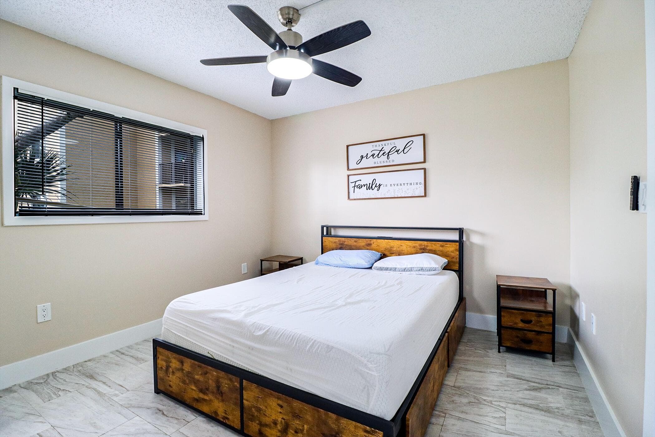 450 Palm Circle 106, Pembroke Pines, FL 33025 38