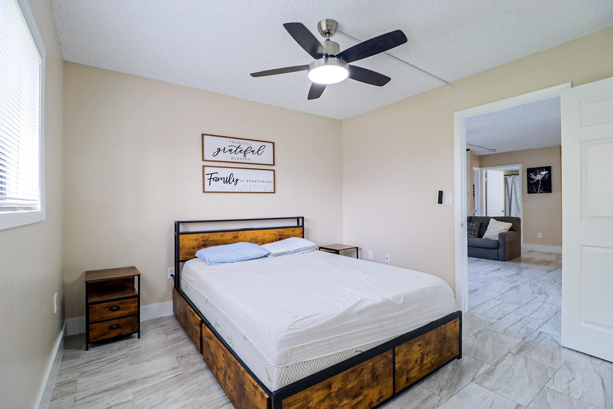 450 Palm Circle 106, Pembroke Pines, FL 33025 40