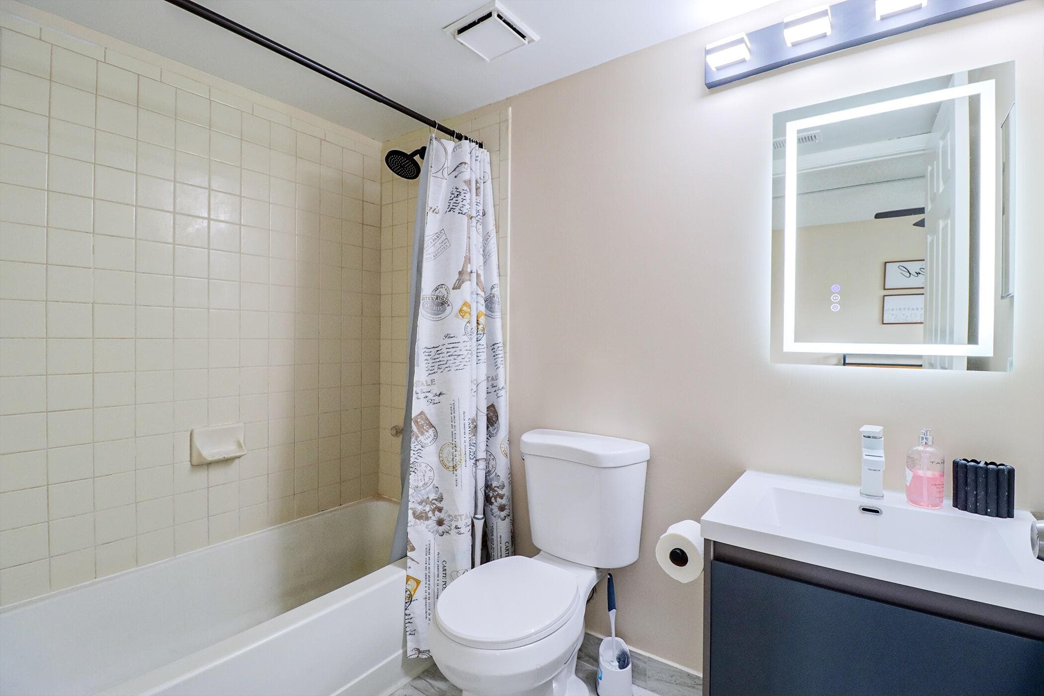 450 Palm Circle 106, Pembroke Pines, FL 33025 47