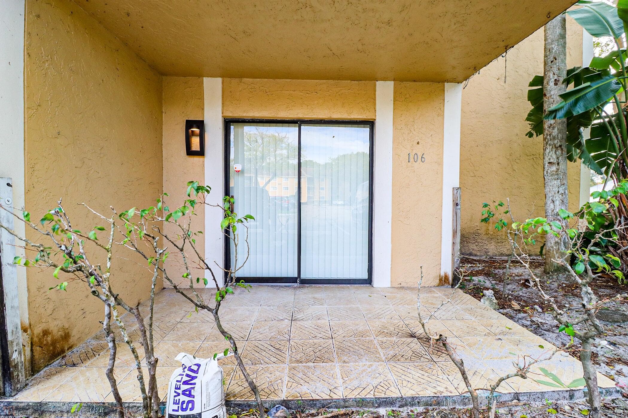 450 Palm Circle 106, Pembroke Pines, FL 33025 49