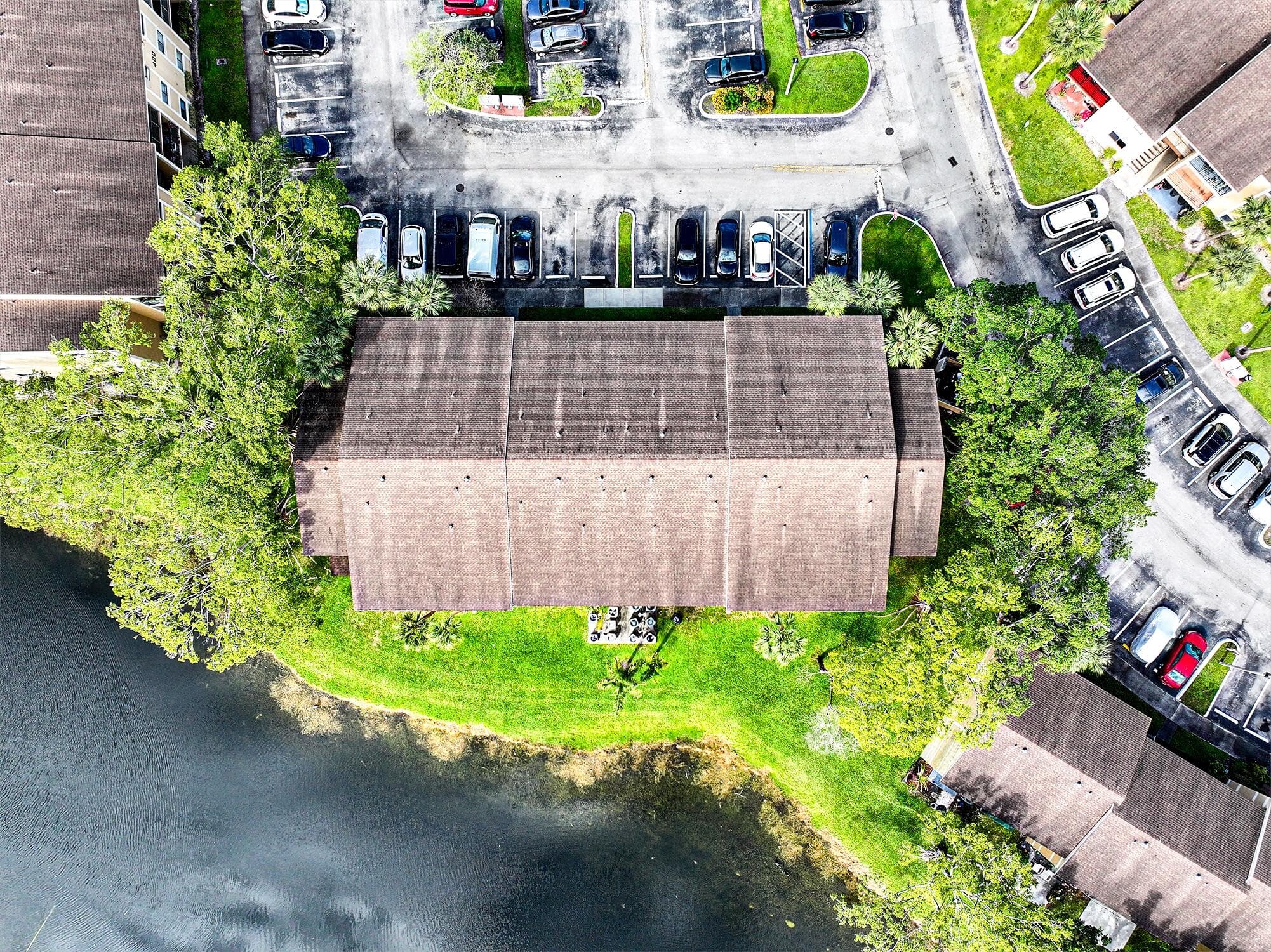 450 Palm Circle 106, Pembroke Pines, FL 33025 75