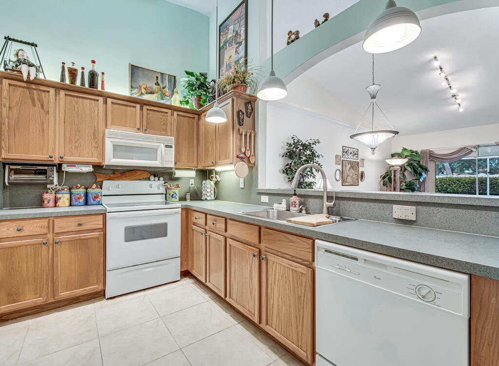 8482 Logia Circle, Boynton Beach, FL 33472 30