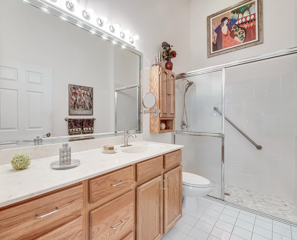 8482 Logia Circle, Boynton Beach, FL 33472 38