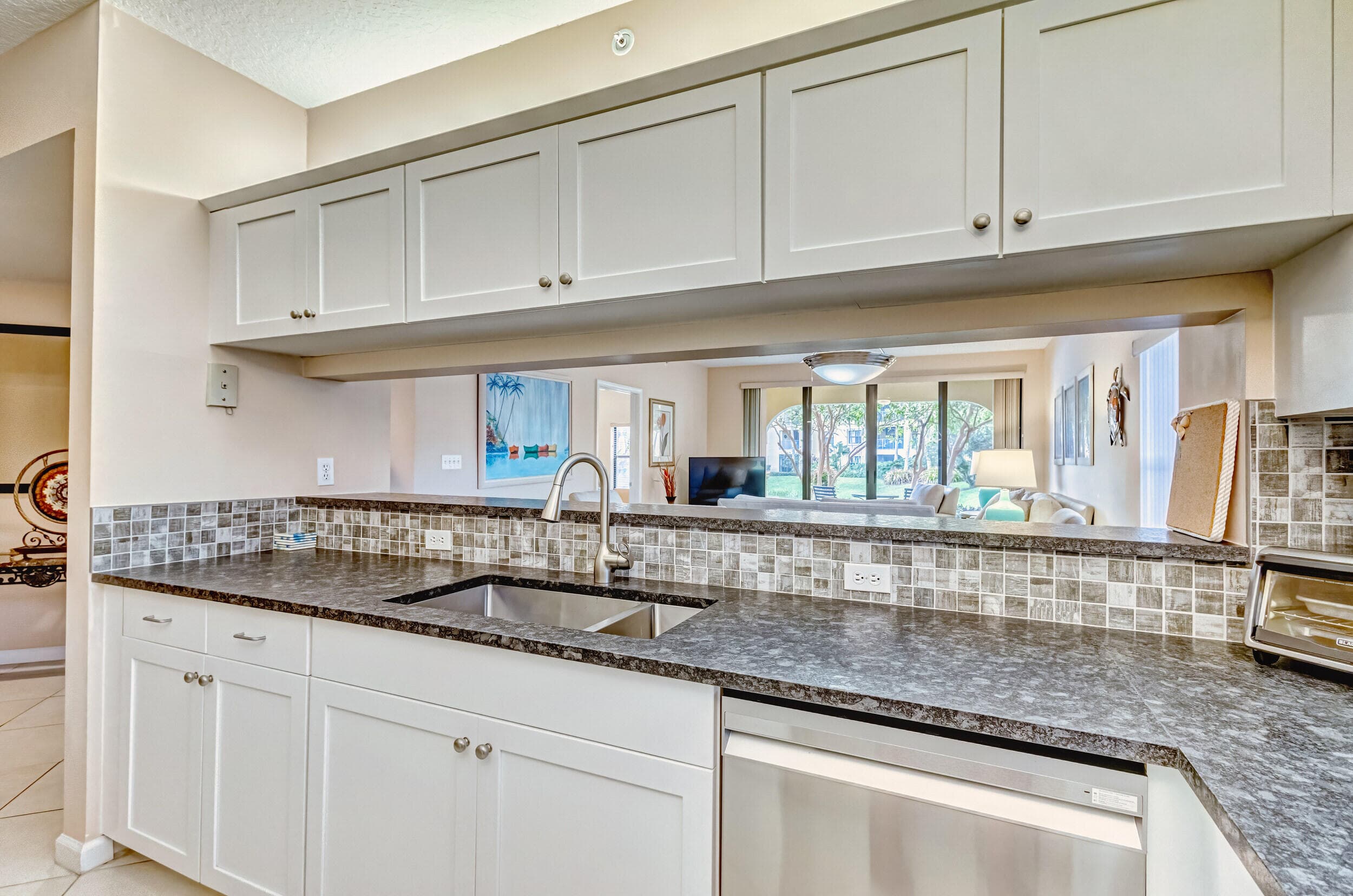 200 Uno Lago Drive 105, Juno Beach, FL 33408 7