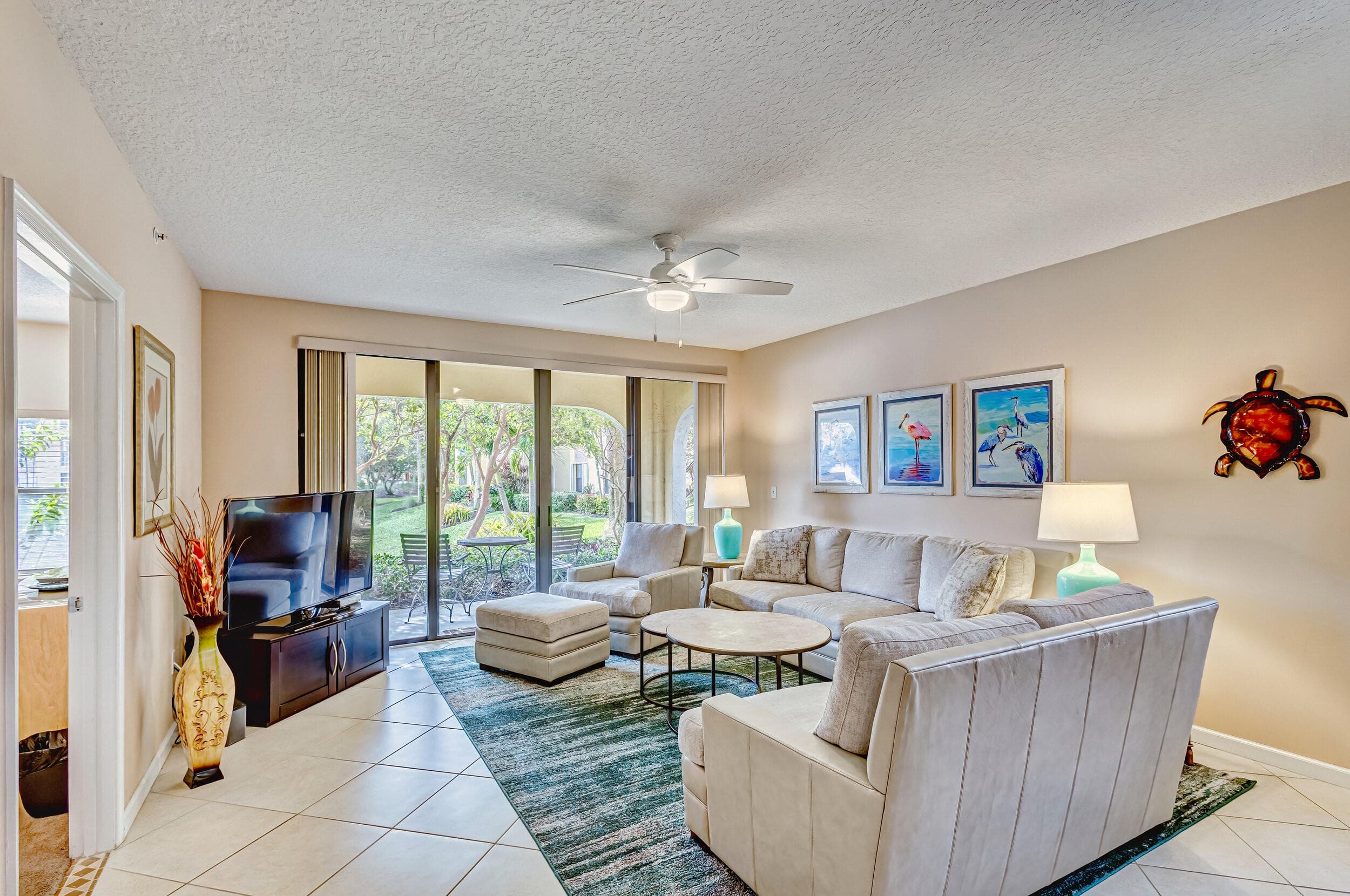 200 Uno Lago Drive 105, Juno Beach, FL 33408 14