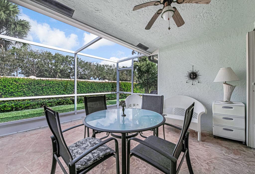 8482 Logia Circle, Boynton Beach, FL 33472