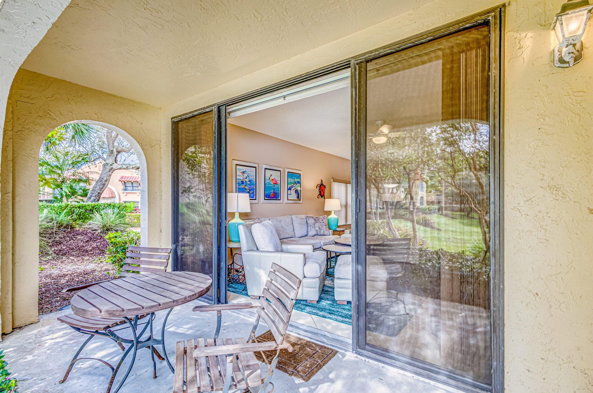 200 Uno Lago Drive 105, Juno Beach, FL 33408 32