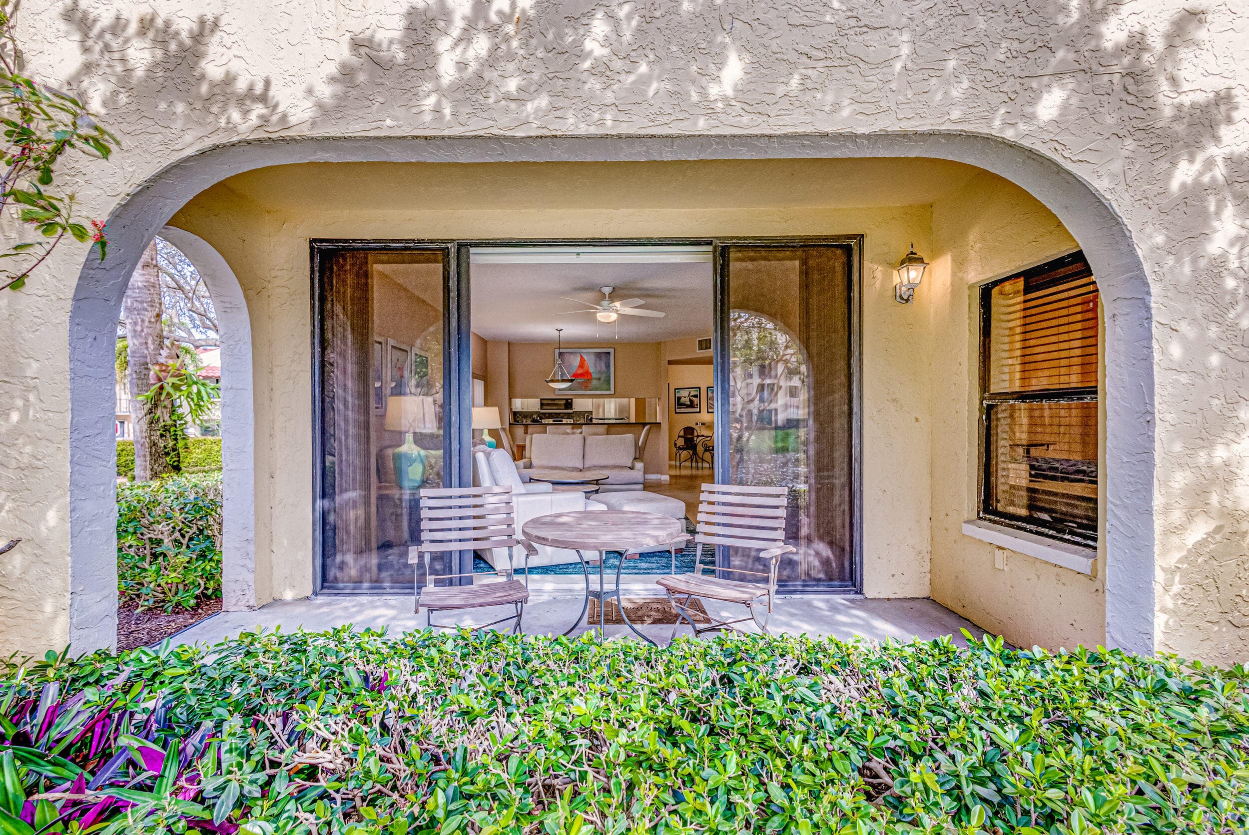 200 Uno Lago Drive 105, Juno Beach, FL 33408 33