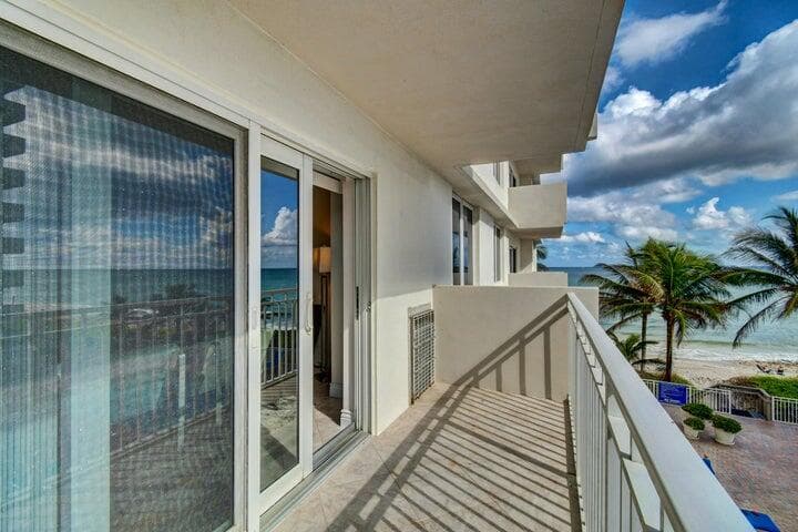 3221 S Ocean Boulevard 207, Highland Beach, FL 33487 16