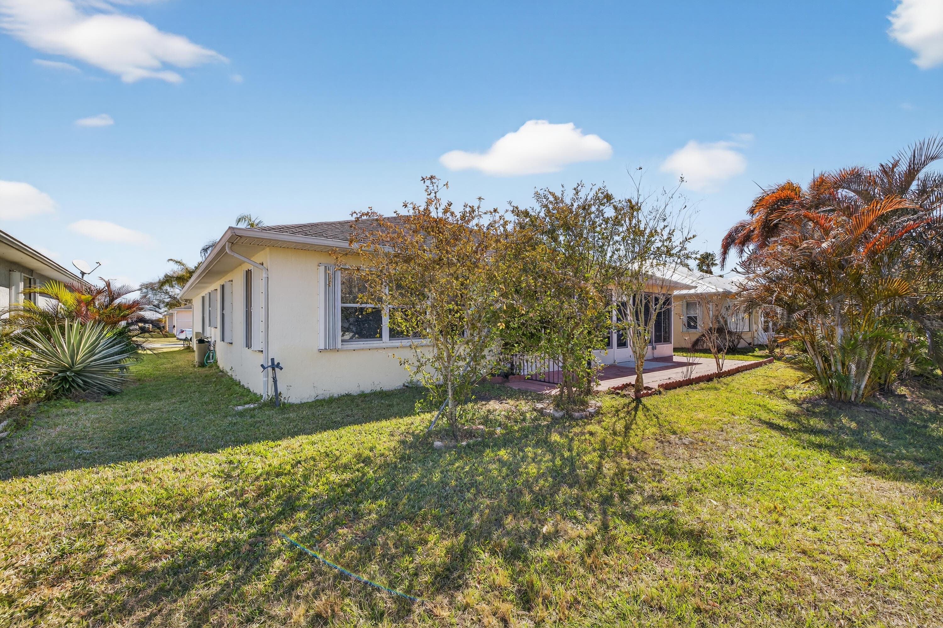 6737 Campanilla, Fort Pierce, FL 34951 32