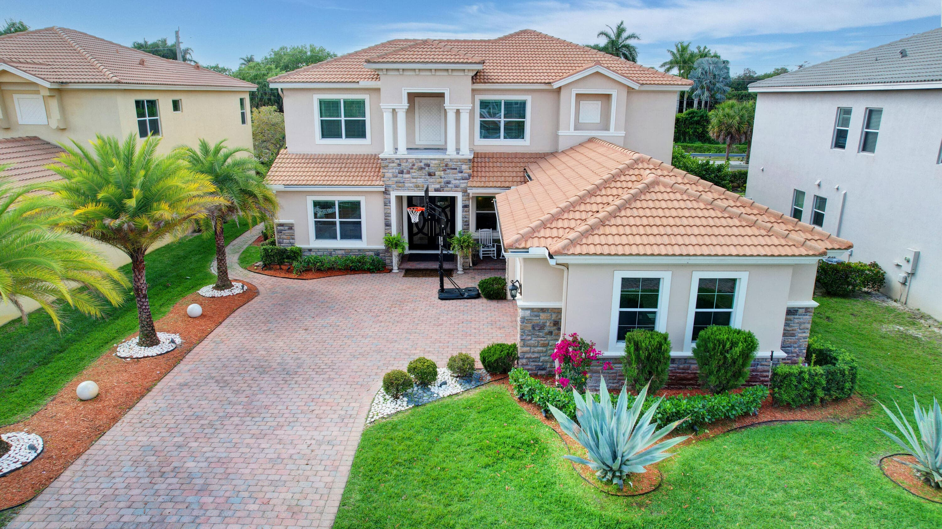 8952 Cypress Grove Lane, West Palm Beach, FL 33411 4