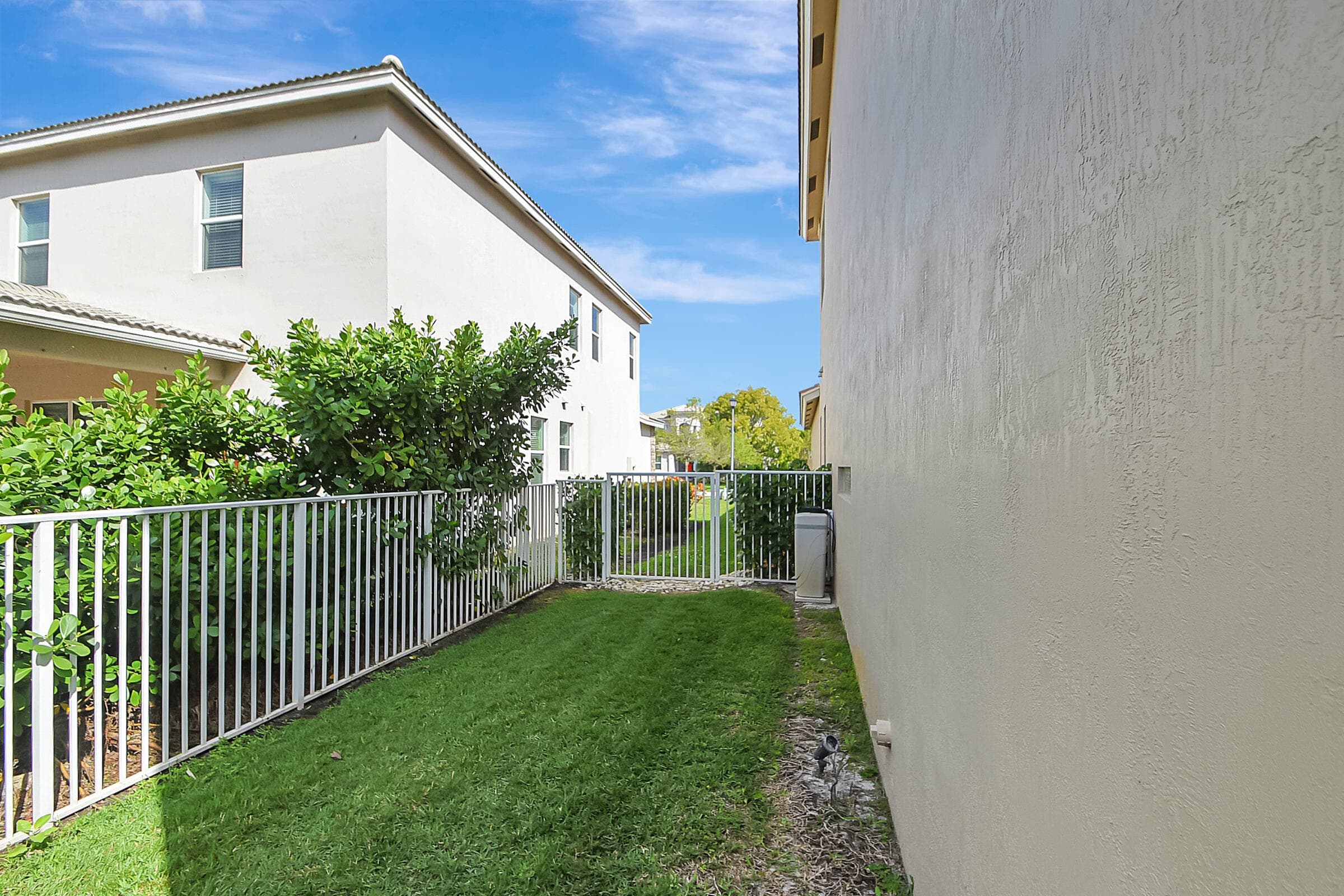 8952 Cypress Grove Lane, West Palm Beach, FL 33411 49