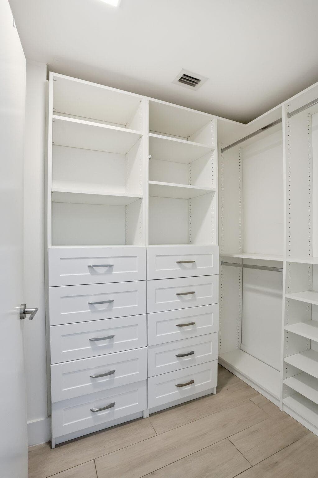 111 SE 1st Avenue 218, Delray Beach, FL 33444 25
