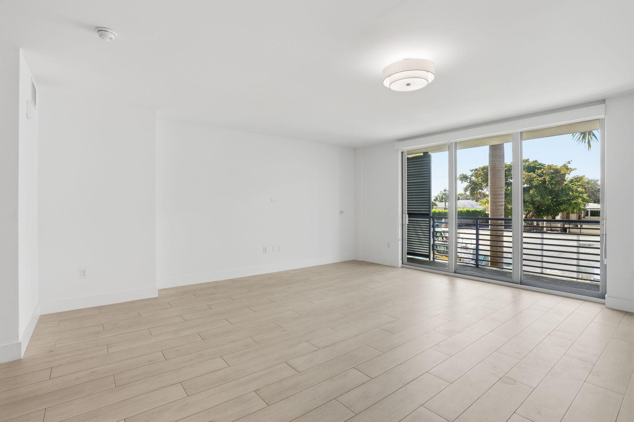 111 SE 1st Avenue 218, Delray Beach, FL 33444 8
