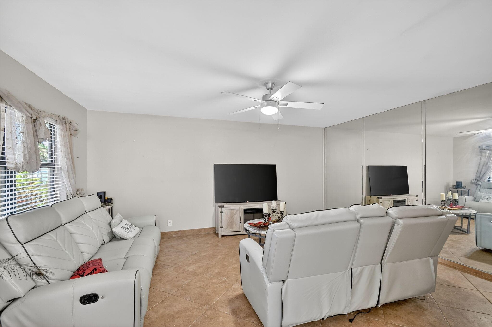 743 Burgundy P, Delray Beach, FL 33484 5