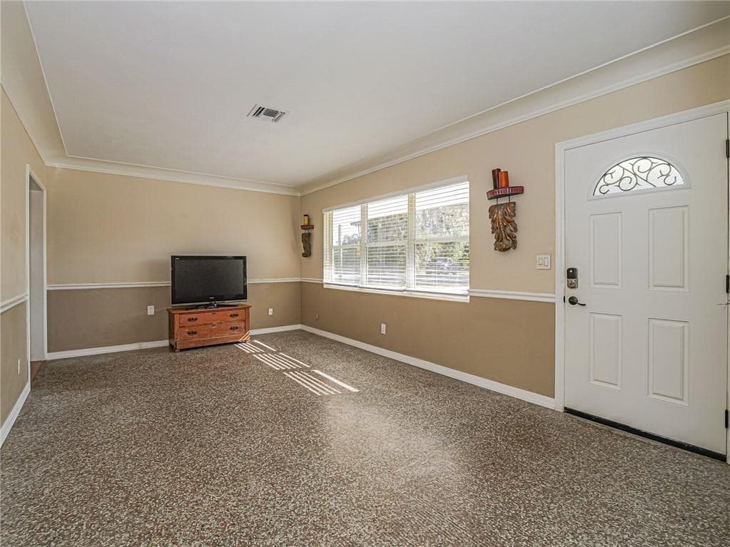 2049 50th Avenue, Vero Beach, FL 32966 5