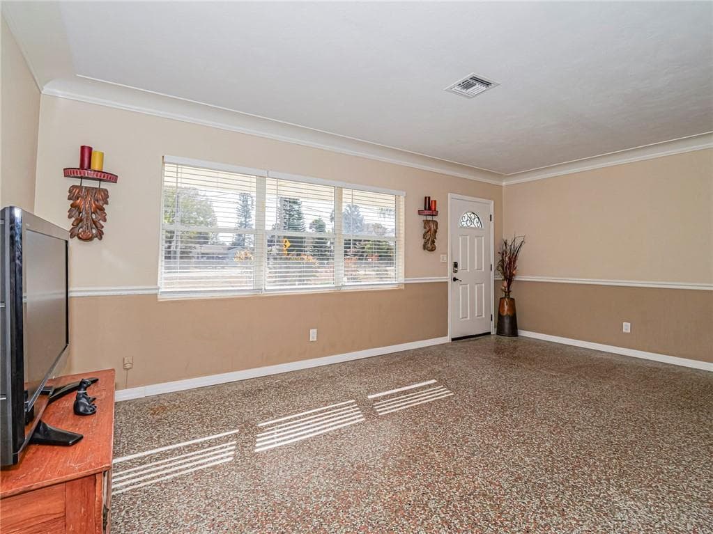2049 50th Avenue, Vero Beach, FL 32966 6