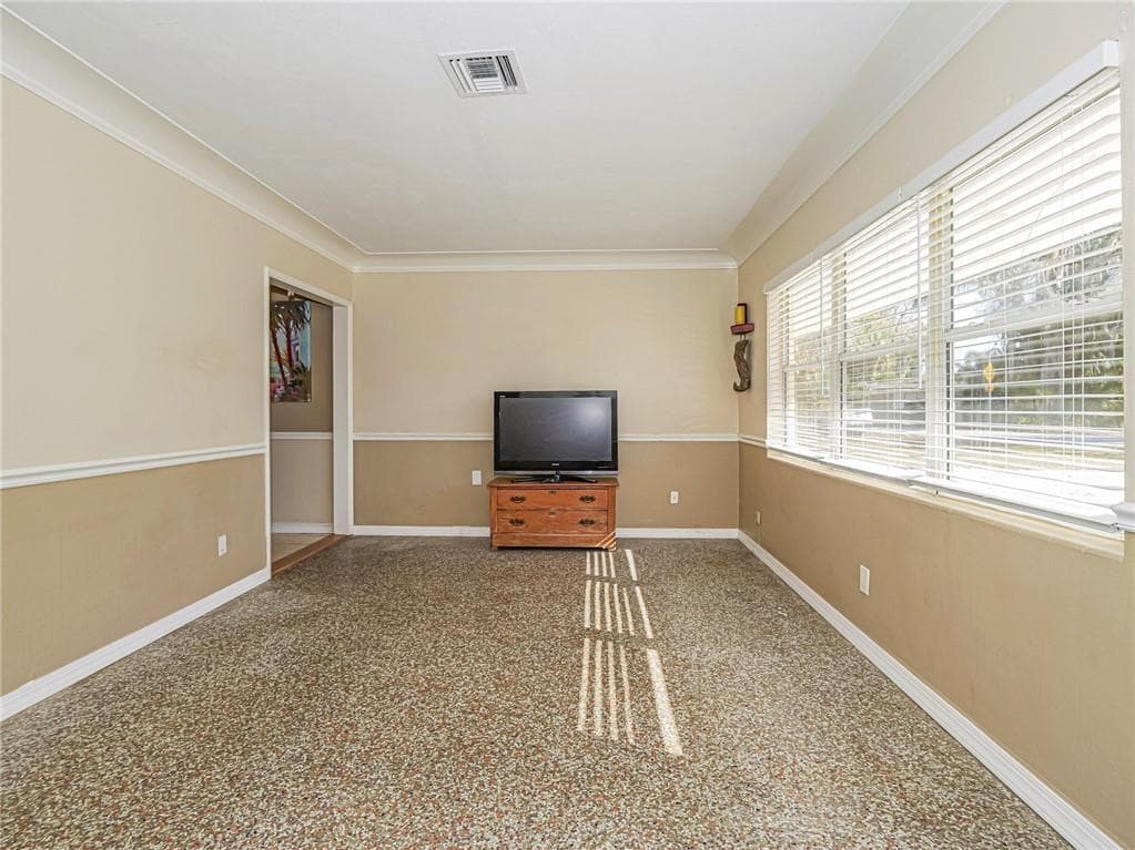 2049 50th Avenue, Vero Beach, FL 32966 7