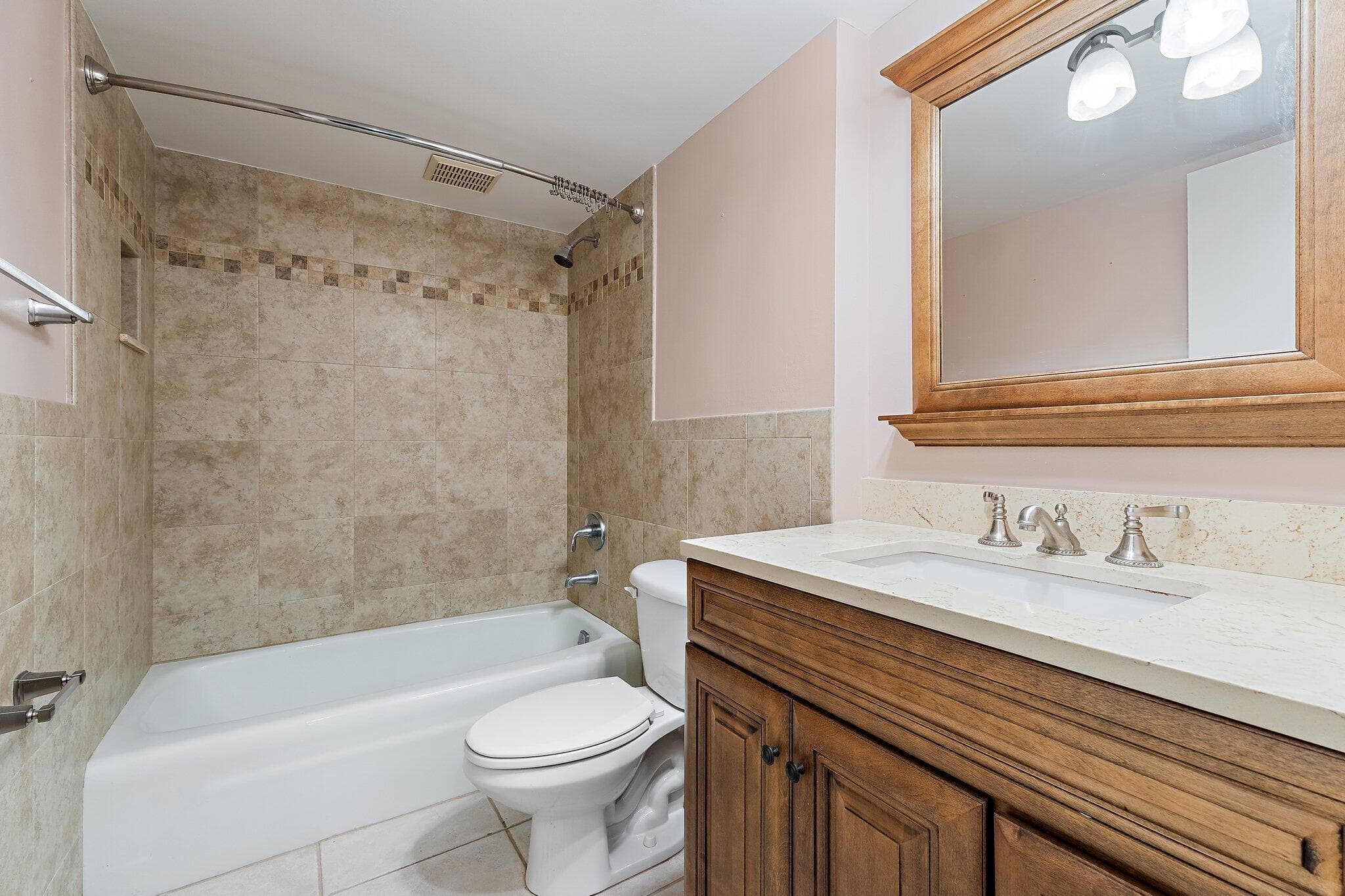 1800 SE Saint Lucie Boulevard 7-201, Stuart, FL 34996 8