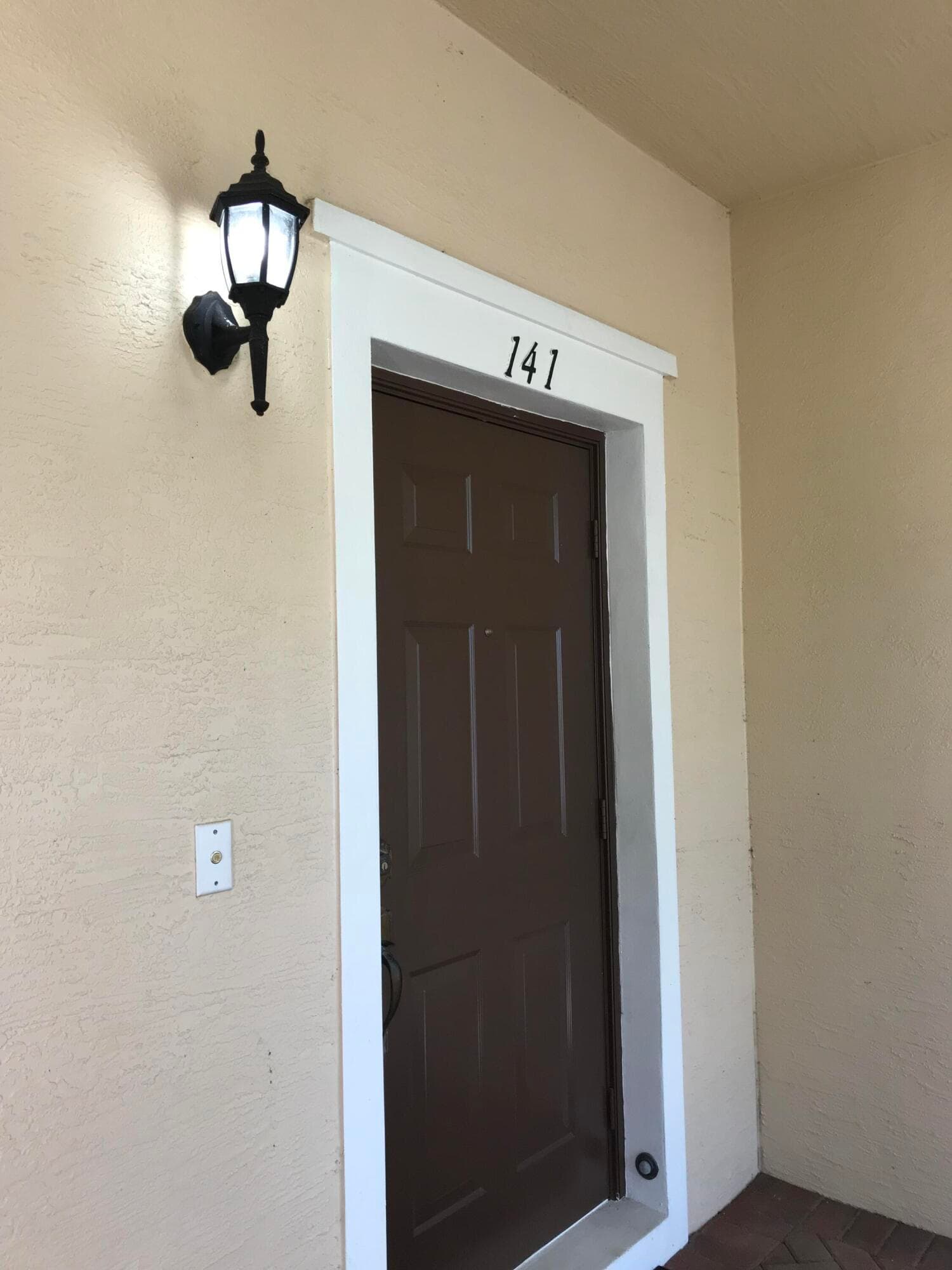 141 E Thatch Palm Circle, Jupiter, FL 33458
