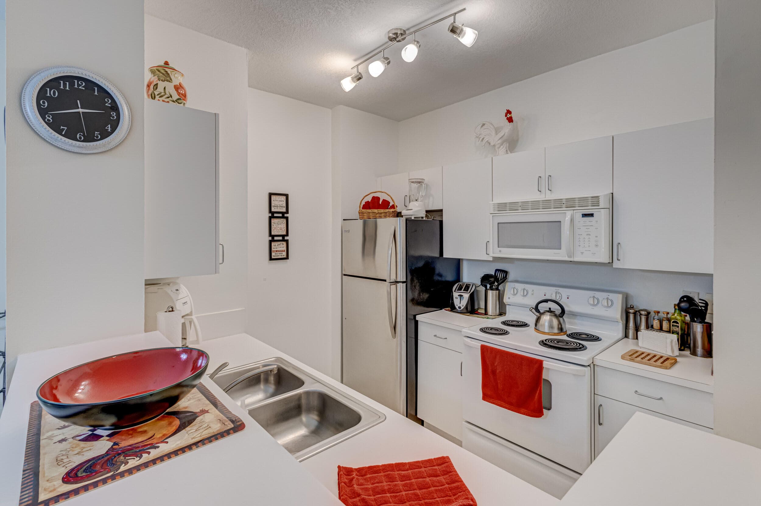 630 S Sapodilla Avenue 112, West Palm Beach, FL 33401 16