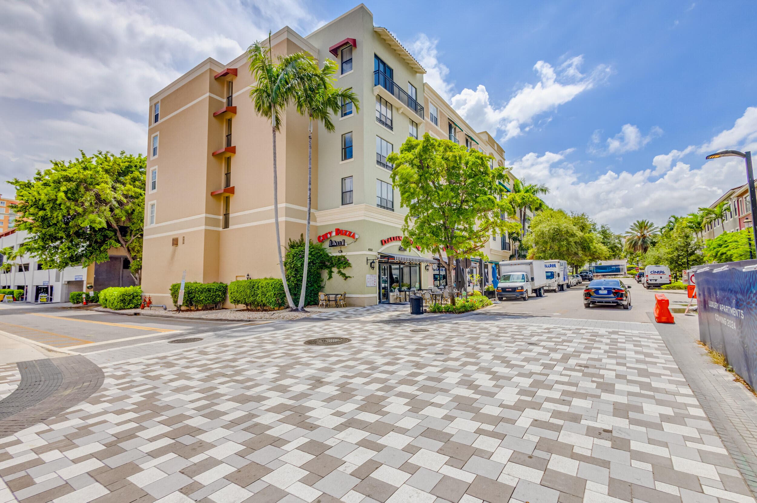630 S Sapodilla Avenue 112, West Palm Beach, FL 33401 46
