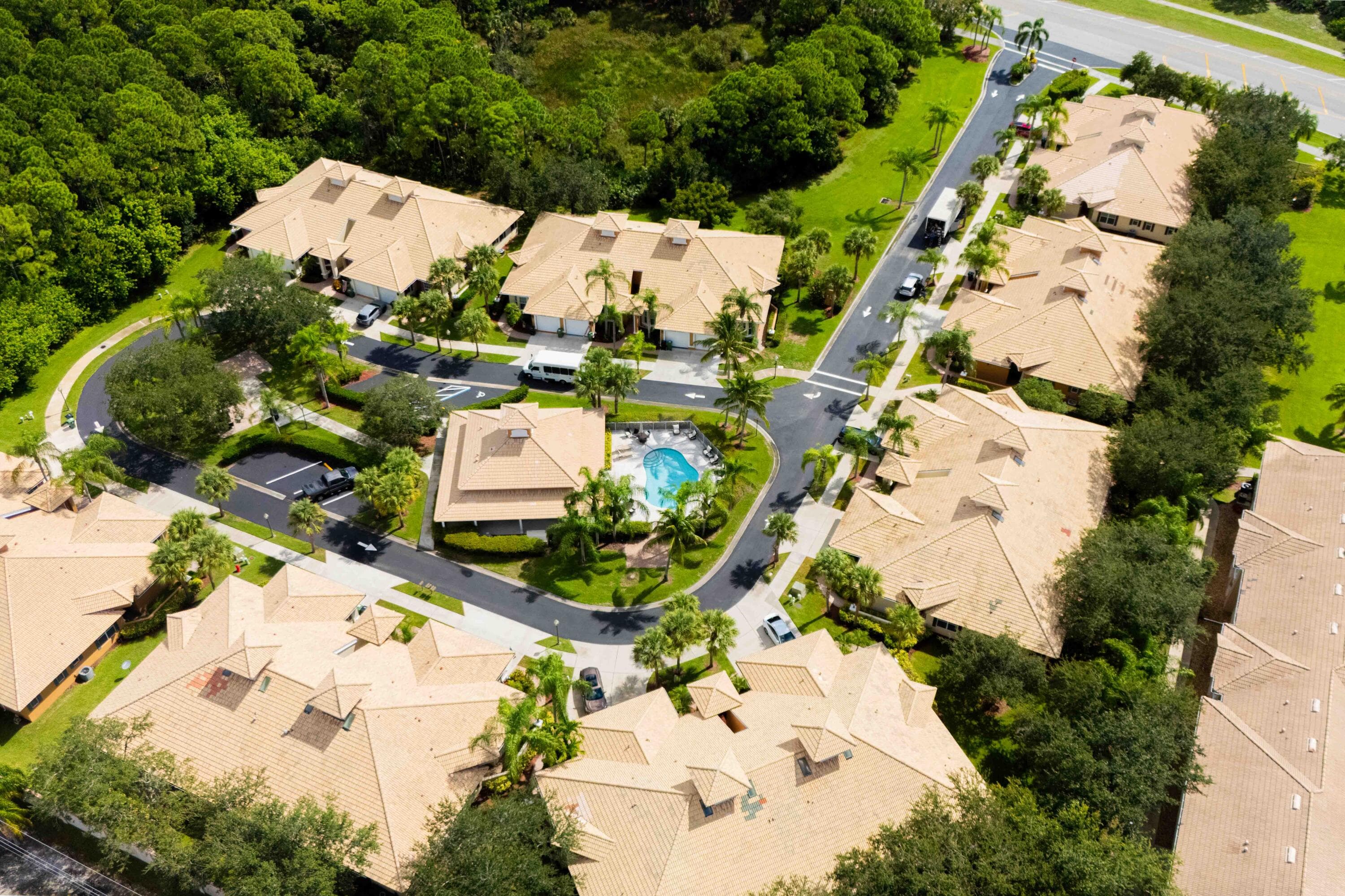 376 NW Sherry Lane, Port St. Lucie, FL 34986 13
