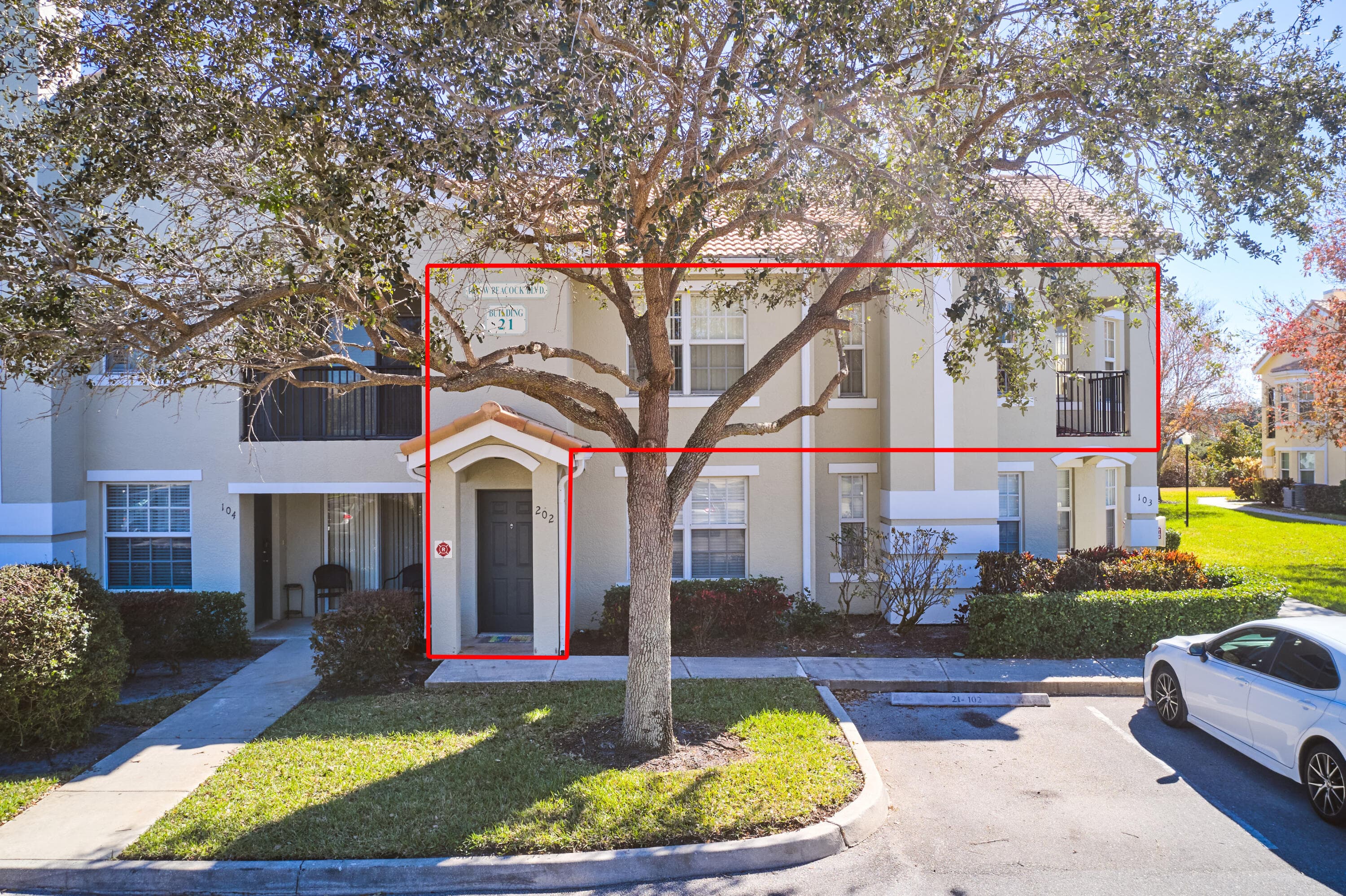 140 SW Peacock Boulevard 21-202, Port St. Lucie, FL 34986