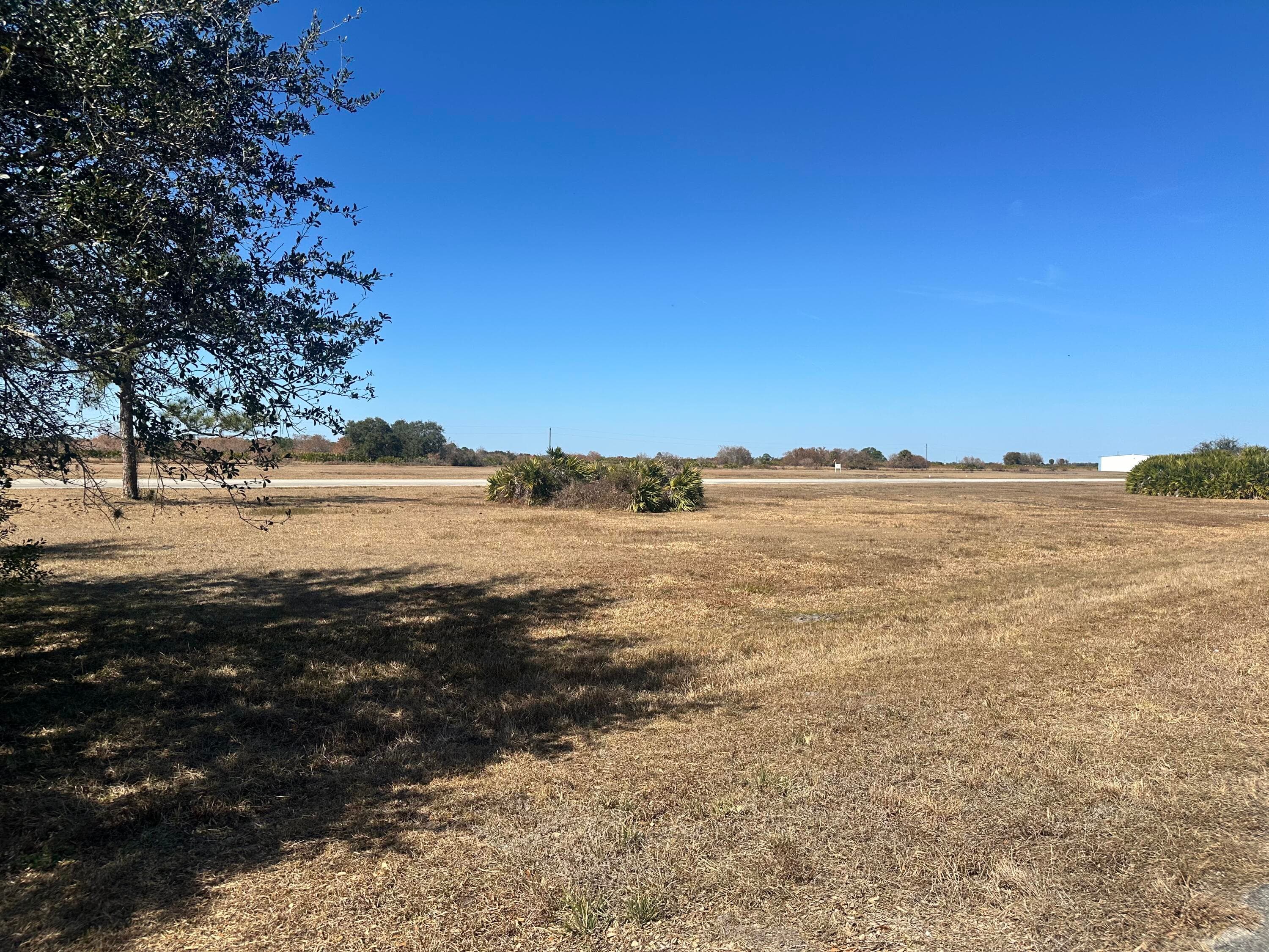 180 Seneca Drive NW, Lake Placid, FL 33852 2