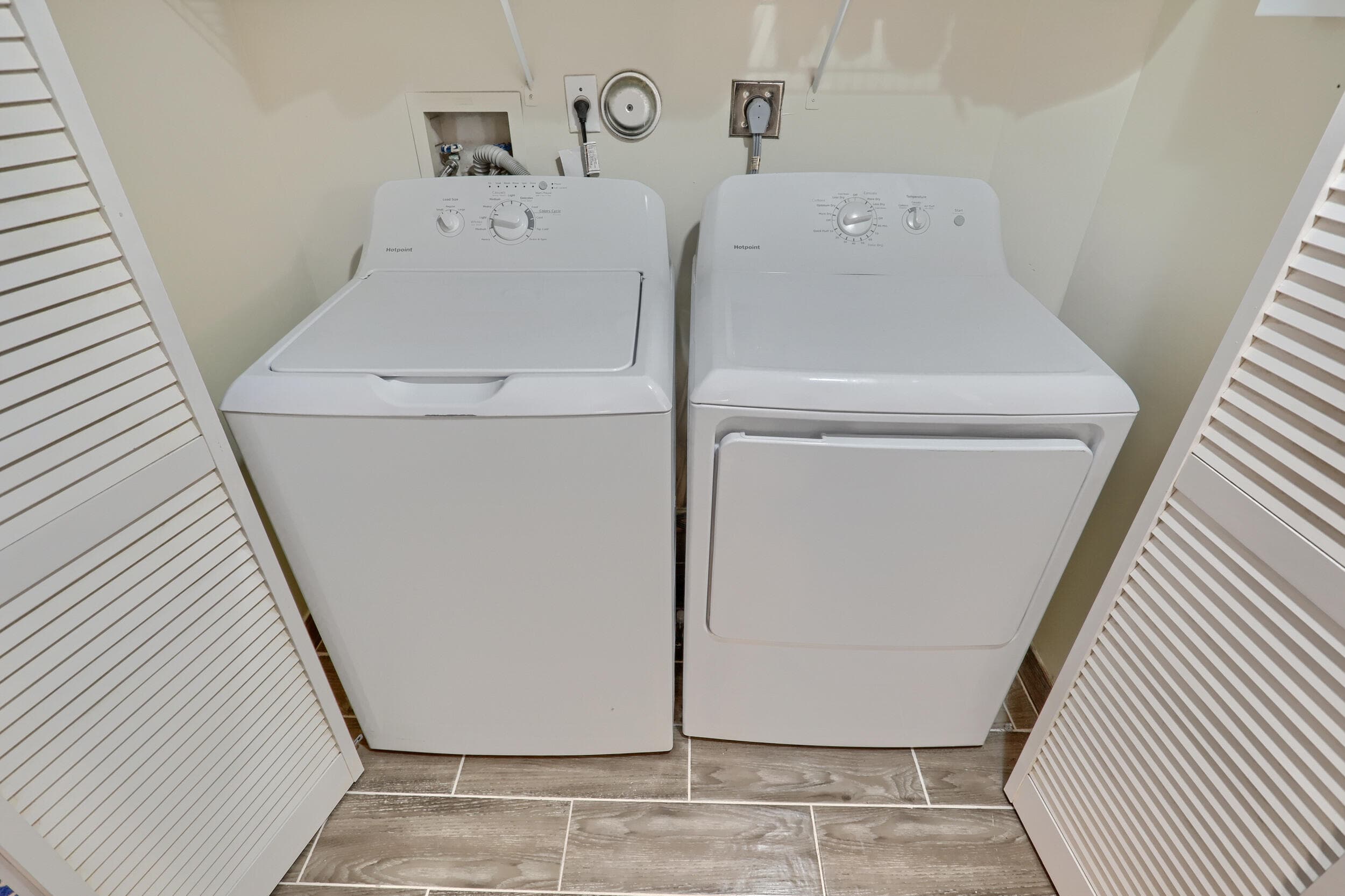400 Uno Lago Drive 204, Juno Beach, FL 33408 33